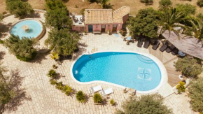dependance in villa con piscina, Ragusa